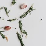 DIY Herb-Infused Olive Oils for Homemade Kitchen Gifts