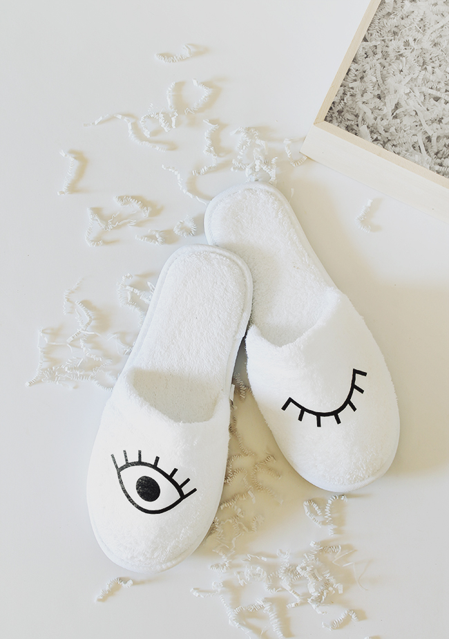 DIY eye slippers